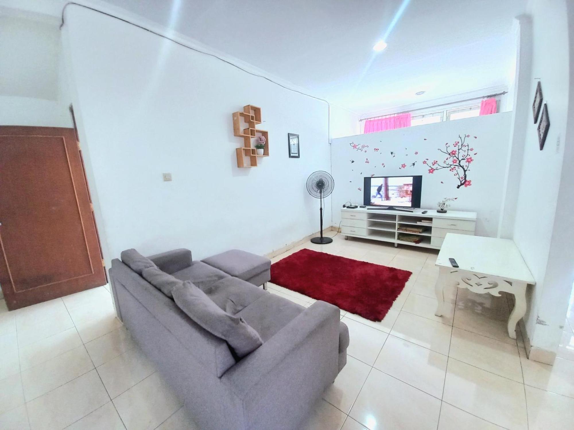 Homestay Jogja Dekat Gembiraloka By Simply Homy Yogyakarta Exterior photo